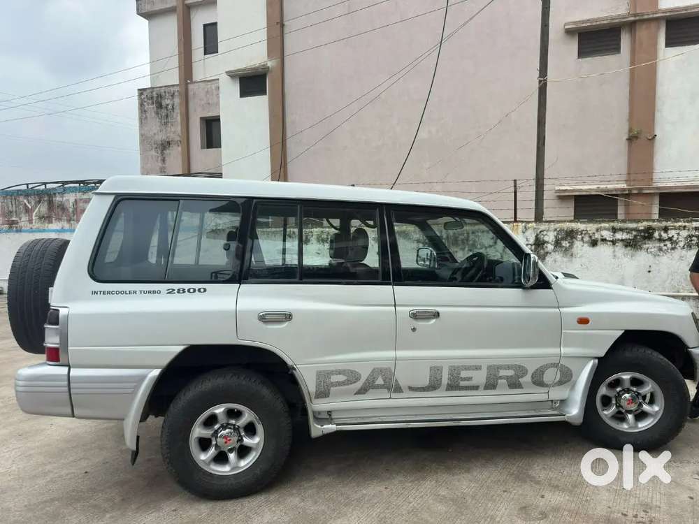 Mitsubishi Pajero Sfx 2012