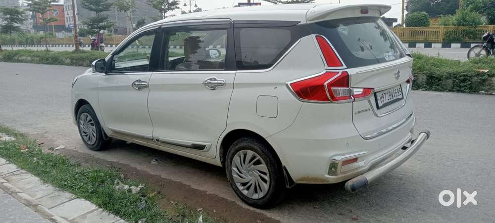 Maruti Suzuki Ertiga 1.4 Vxi Cng Anniversary Edition, 2023, Cng & Hy..