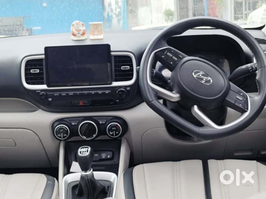 Hyundai Venue Sx Mt, 2022, Petrol