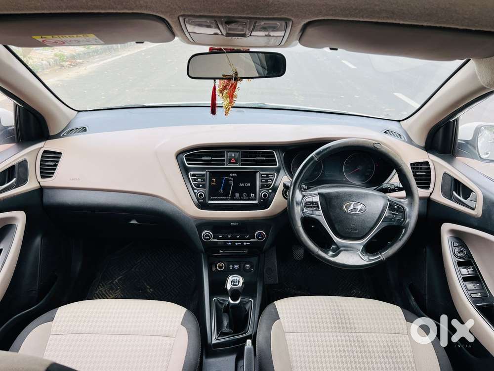 Hyundai I20 Petrol Asta Option, 2018, Cng & Hybrids