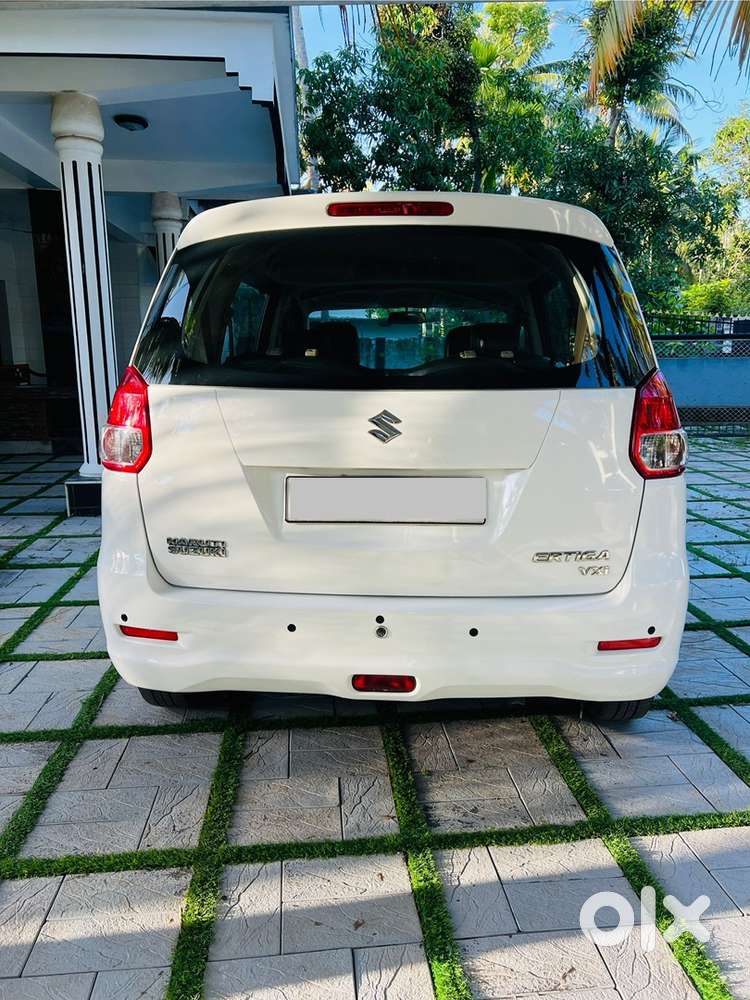 Maruti Suzuki Ertiga Petrol 2015