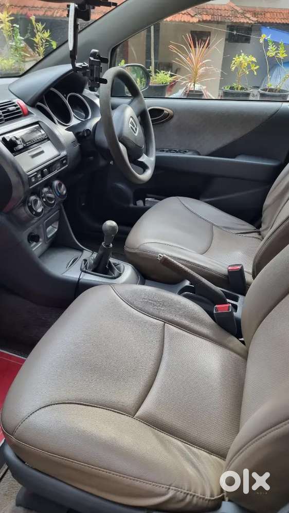 Honda City 2004 Petrol Well Maintained