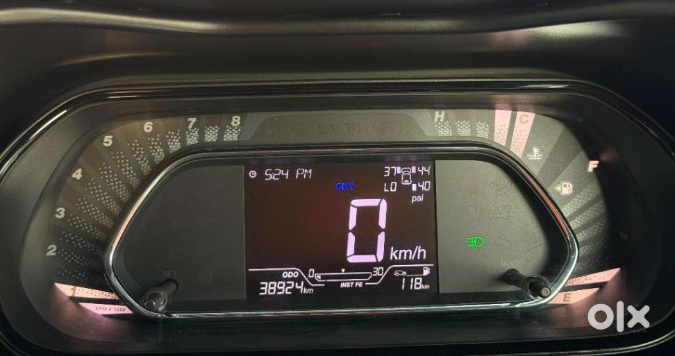 Tata Nexon, 2021, Petrol