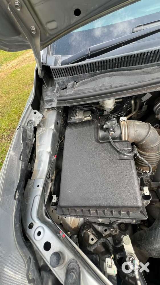 Toyota Innova Crysta 2.4 G Mt (2018) &ndash; For Sale