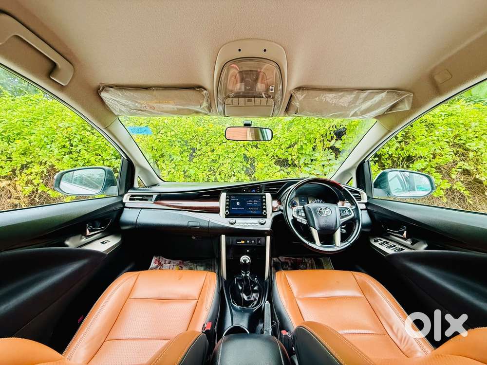 Toyota Innova Crysta 2.4 V, 2022, Diesel