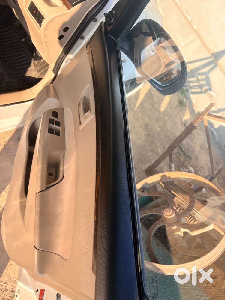 Maruti Suzuki Swift Dzire 2017 Diesel Well Maintained