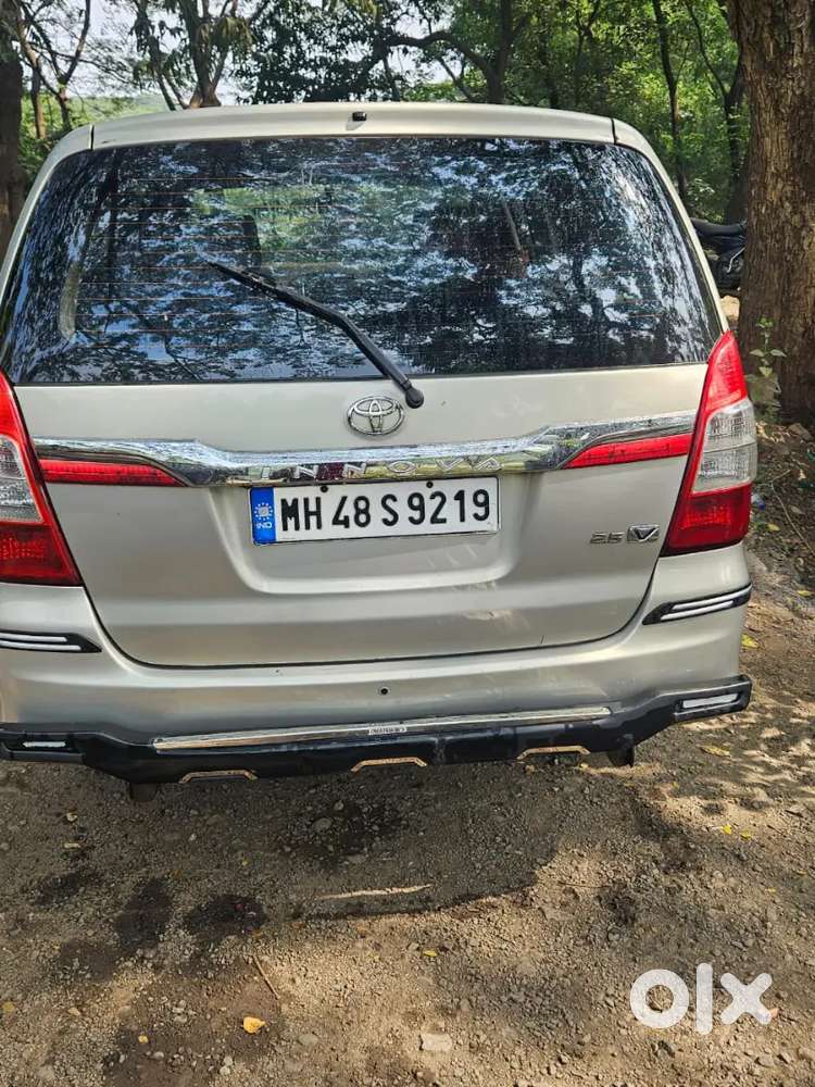 Toyota Innova 2013 Diesel 185000 Km Driven