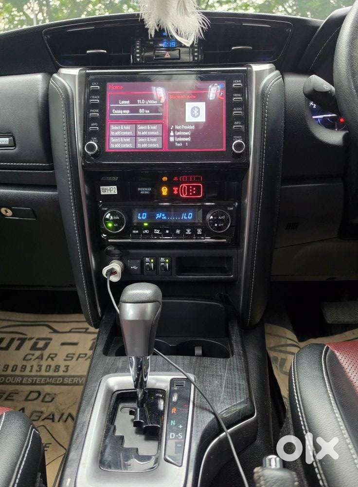 Toyota Fortuner Leader Edition (at), 2024, Diesel