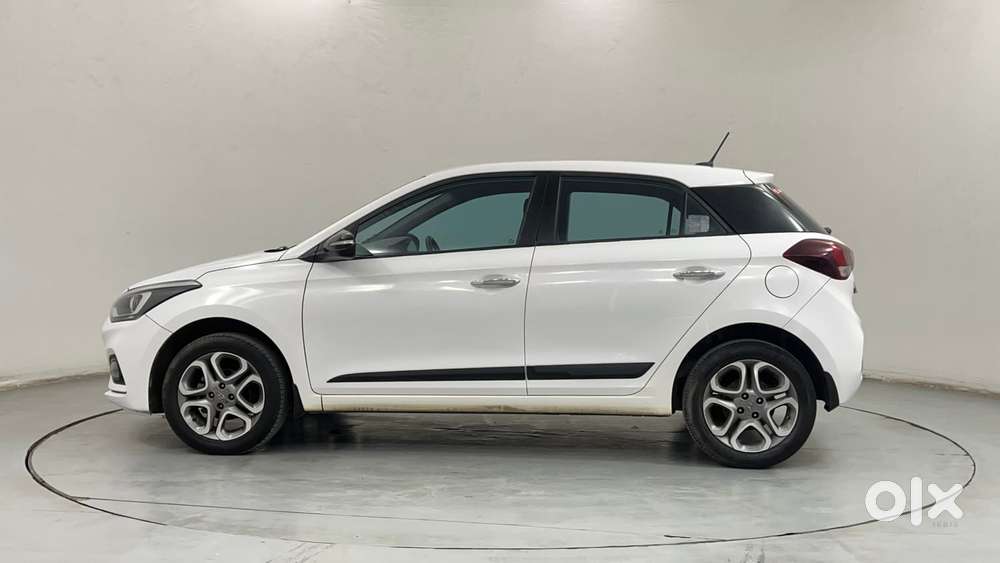 Hyundai Elite I20 1.2 Asta (o) Cvt, 2019, Petrol