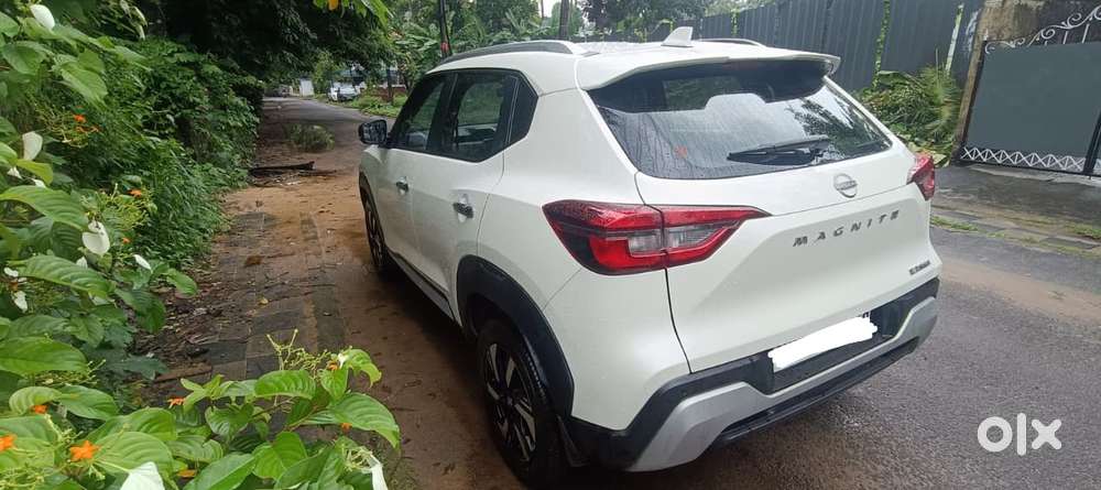 Nissan Magnite, 2024, Petrol