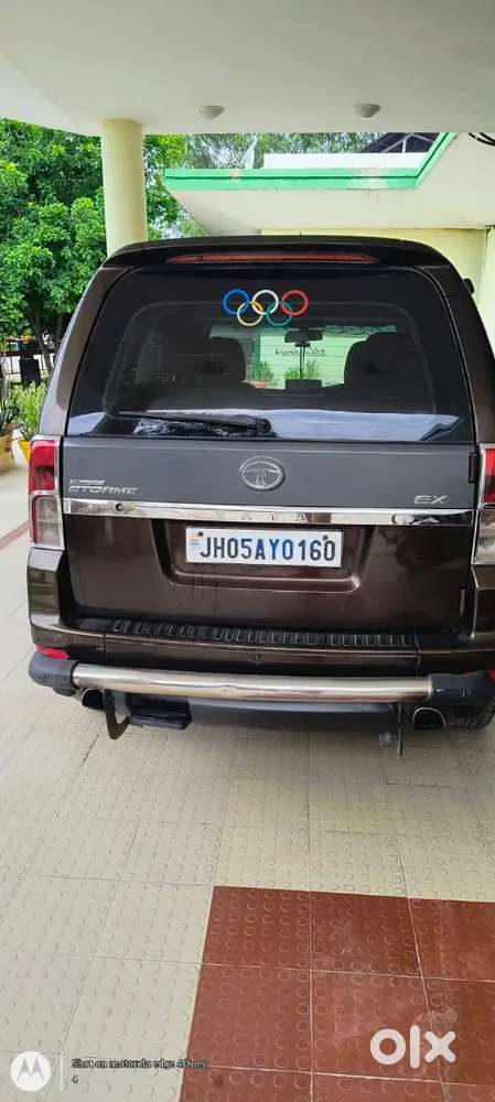 Tata Safari Storme 2014