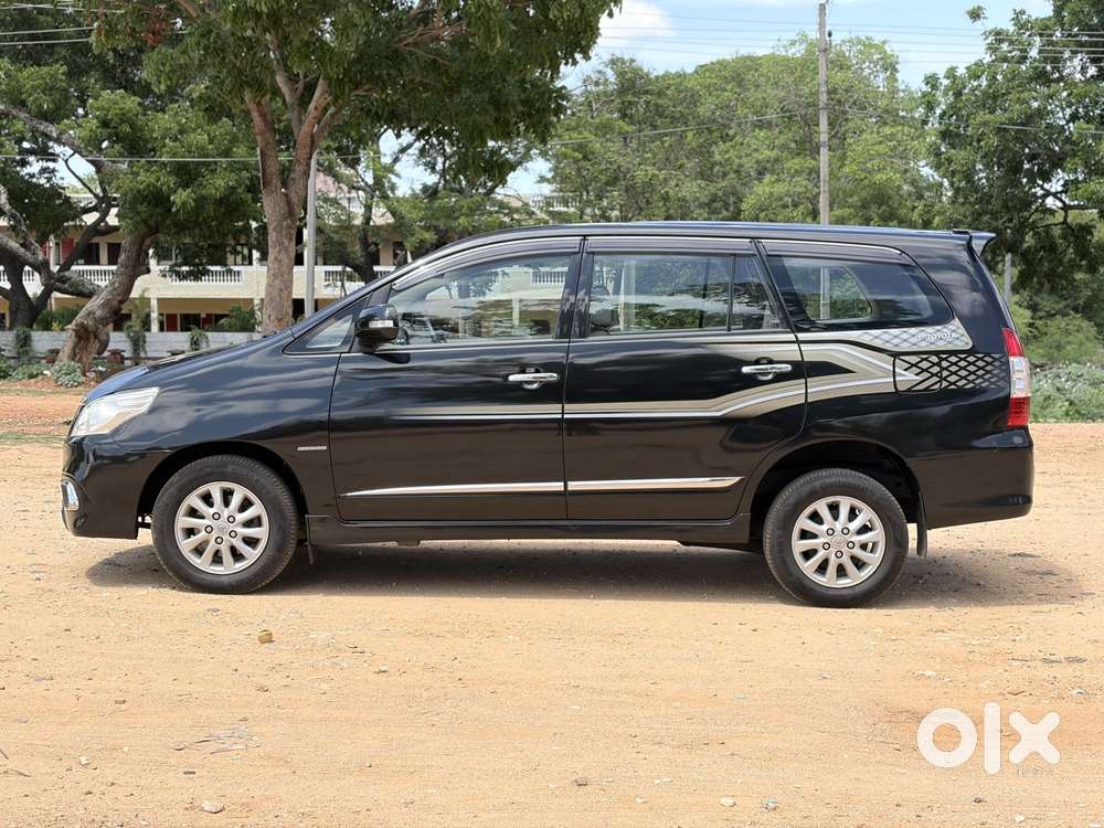 Toyota Innova 2.5 Zx 7 Str Bs-iv, 2014, Diesel