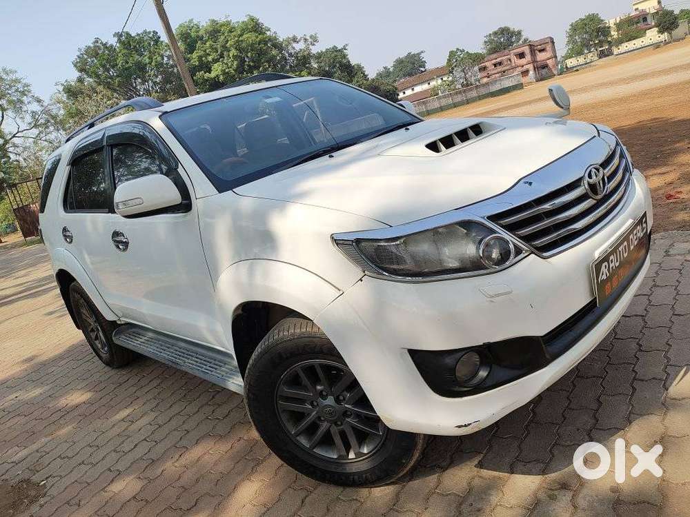 Toyota Fortuner 3.0 4x2 Automatic, 2012, Diesel