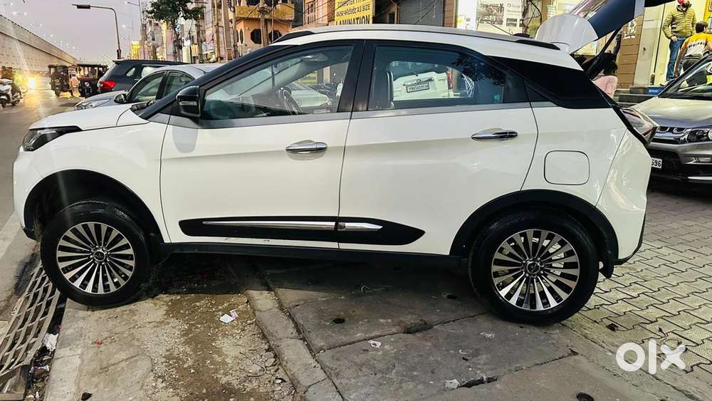 Tata Nexon Petrol 2021 Car