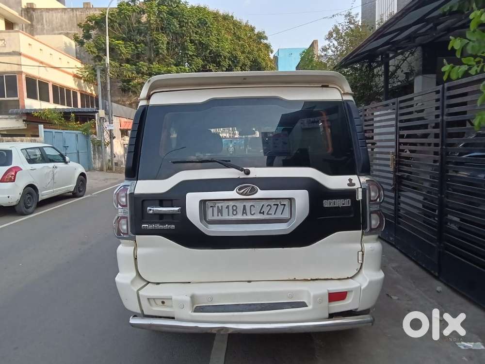 Mahindra Scorpio S8, 2015, Diesel