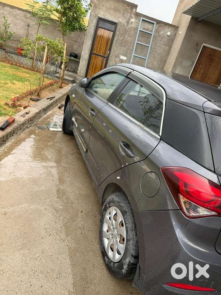Hyundai I20 2015 Petrol 89000 Km Driven