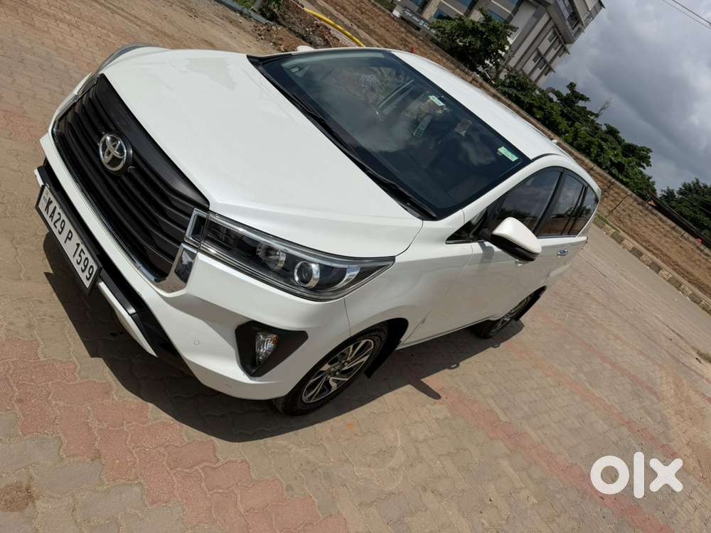 Toyota Innova Crysta