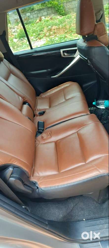 Toyota Innova Crysta 2016 Diesel 126000 Km Driven