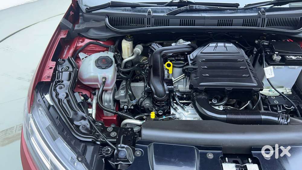 Volkswagen Virtus Highline Plus 1.0 Tsi At, 2024, Petrol