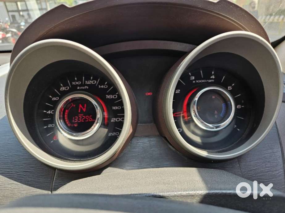 Mahindra Xuv500 W8, 2014, Diesel