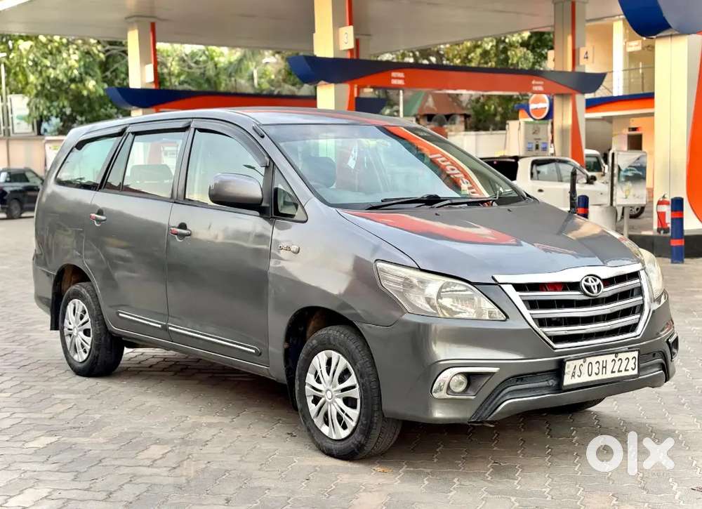 Toyota Innova 2.5g Model Tax Update Till 2030 In Excellent Condition