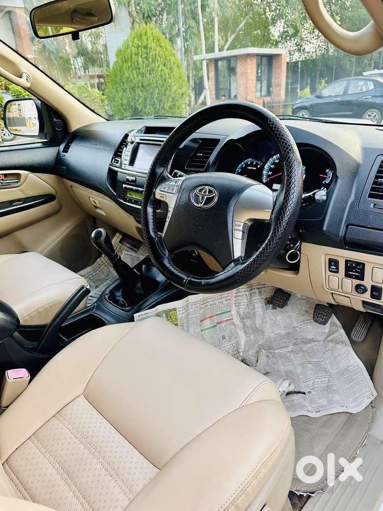 Toyota Fortuner 3.0 4x2 Mt, 2014, Diesel