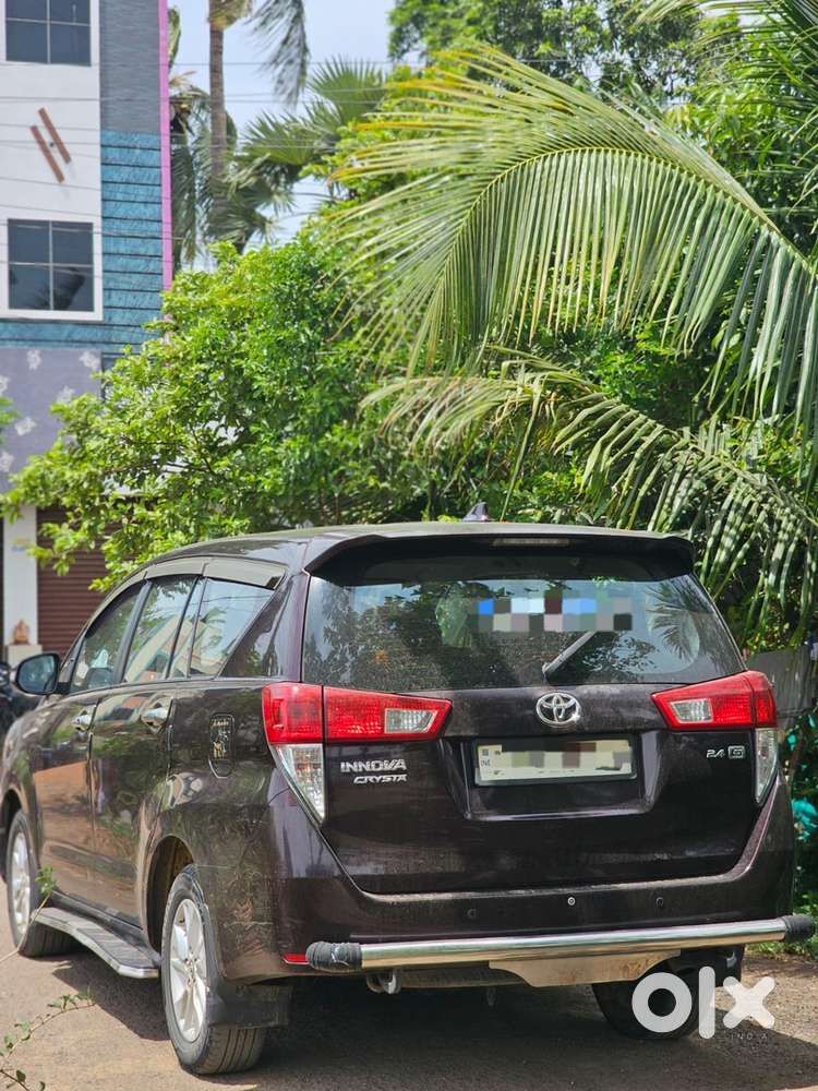 Toyota Innova Crysta 2017