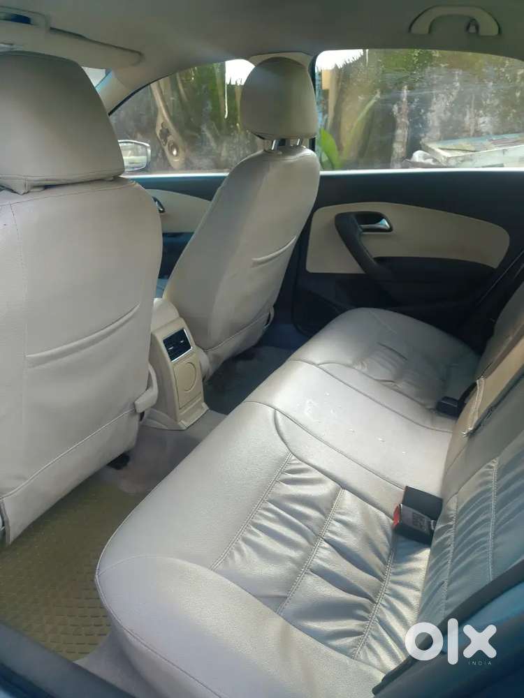 Volkswagen Vento 2012 Petrol Breeze