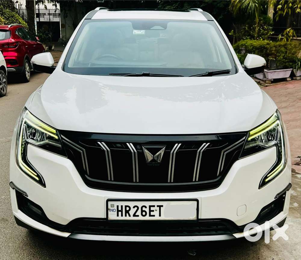Mahindra Xuv700 2.0 Ax 7 Petrol At Luxury Pack Str, 2022, Petrol