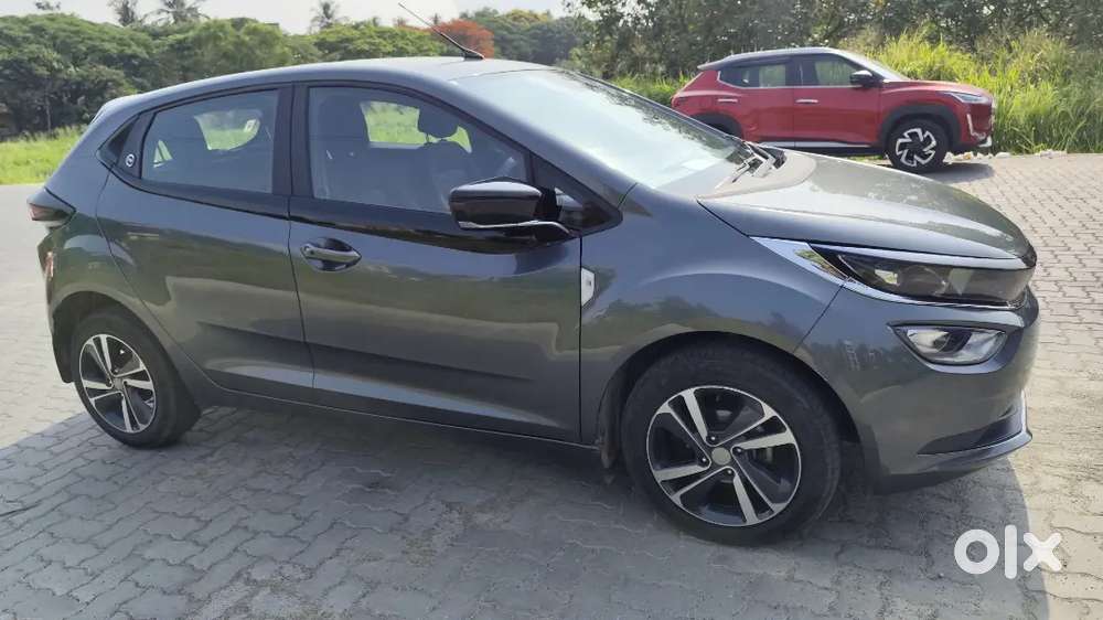 Tata Altroz 2024 Petrol 19907 Km Driven