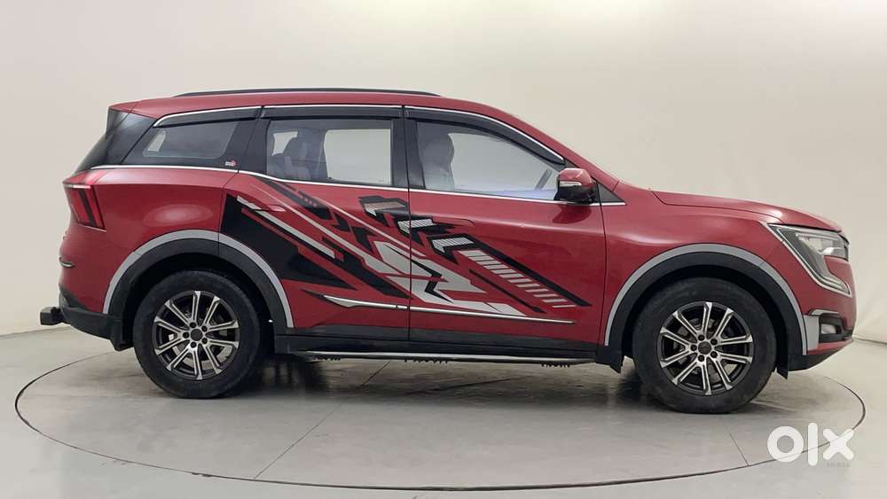 Mahindra Xuv700 2.0 Ax 7 Petrol At Luxury Pack Str, 2021, Petrol