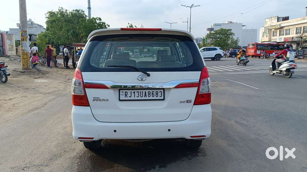 Toyota Innova 2.5 G (diesel) 8 Seater, 2013, Diesel
