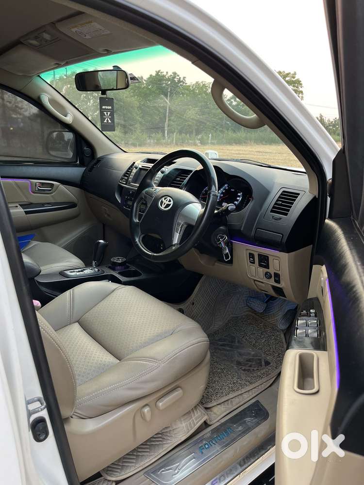 Toyota Fortuner 3.0 4x2 Automatic, 2014, Diesel