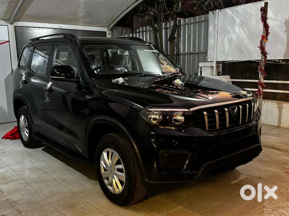Mahindra Scorpio-n 2025 Petrol Well Maintained