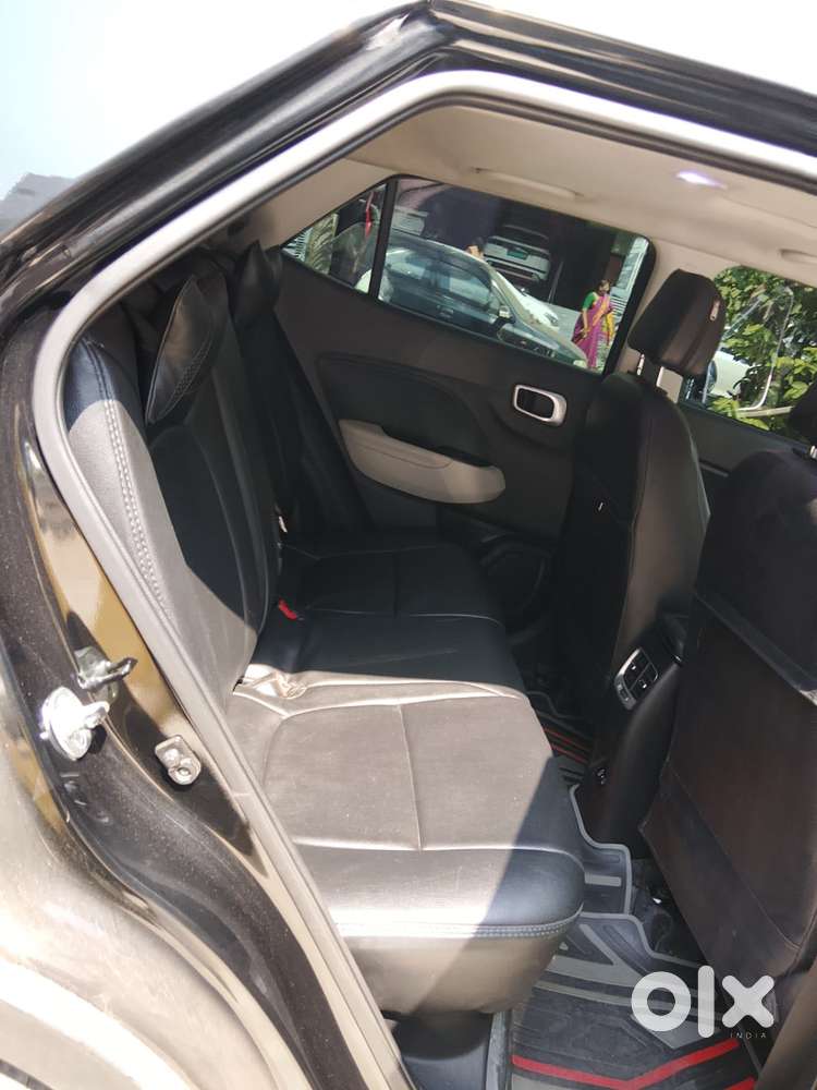 Hyundai Venue 1.0 Sx (o) Turbo Imt, 2023, Petrol