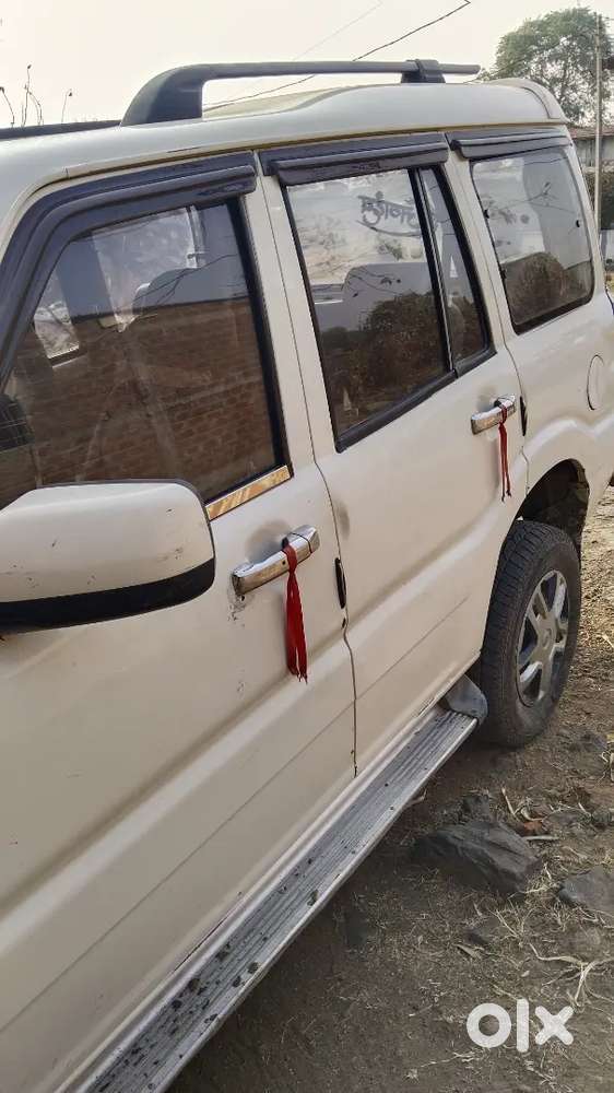 2013+2014 Model Scorpio Rs 360000 Km 80000 Km Drive