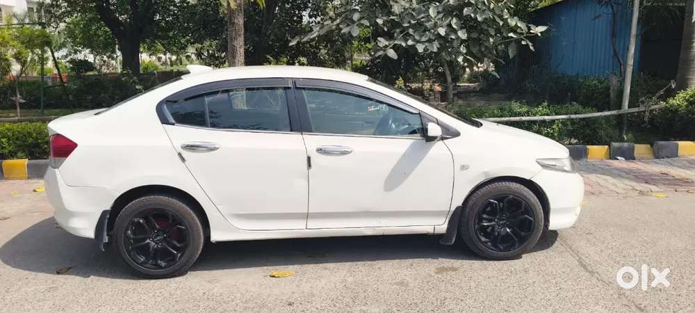 Honda City Zx 2010 Petrol