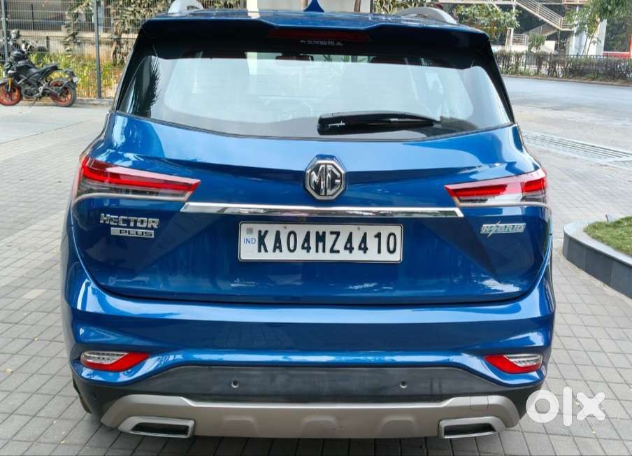 Mg Hector Plus Sharp Hybrid 1.5 Mt, 2021, Petrol