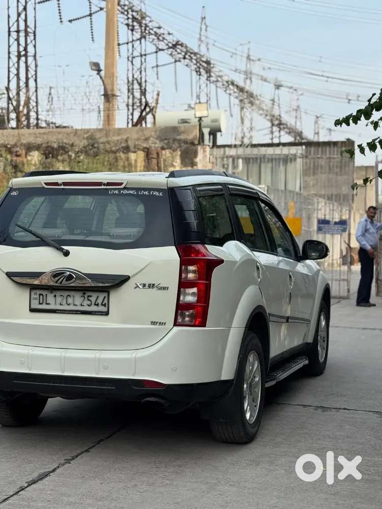Mahindra Xuv500 2017 W10 Single Owner Sunroof