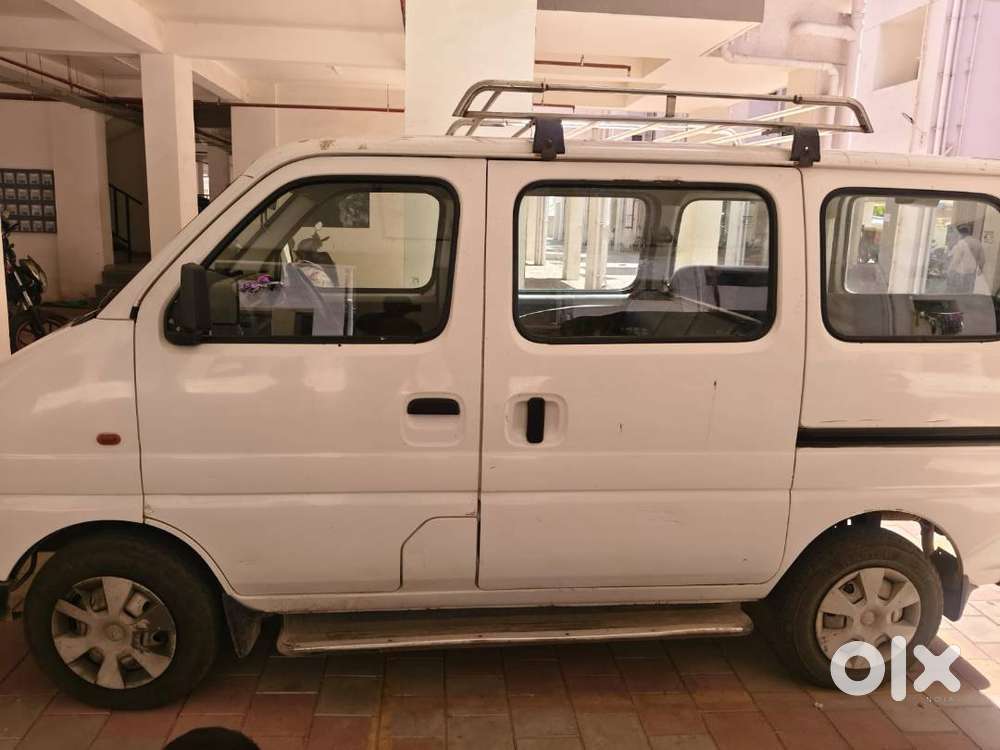 Maruti Suzuki Eeco 2016