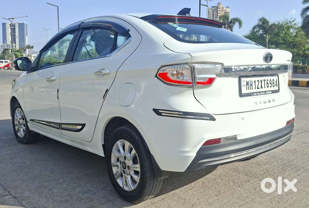 Tata Tigor 1.2 Revotron Xza Plus Amt, 2025, Cng & Hybrids