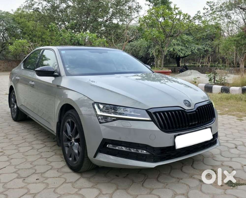 Skoda Superb 2.0 Sportline Tsi At, 2023, Petrol