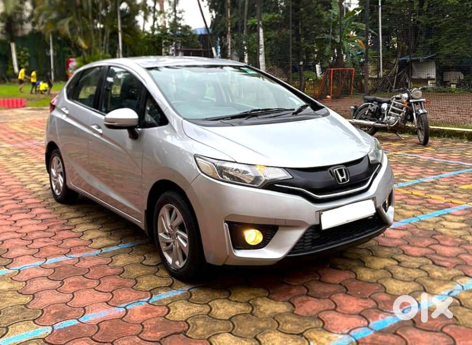 Honda Jazz V Cvt, 2017, Petrol