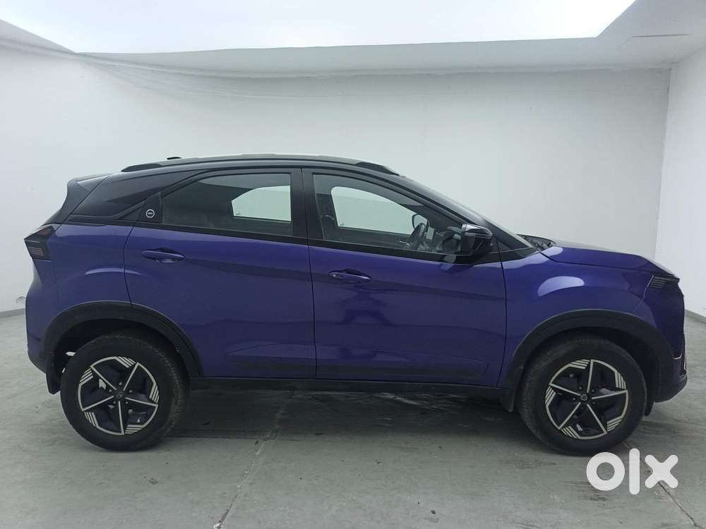 Tata Nexon Fearless Plus S Purple 1.2 Revotron Petrol 7dca Dual Tone..