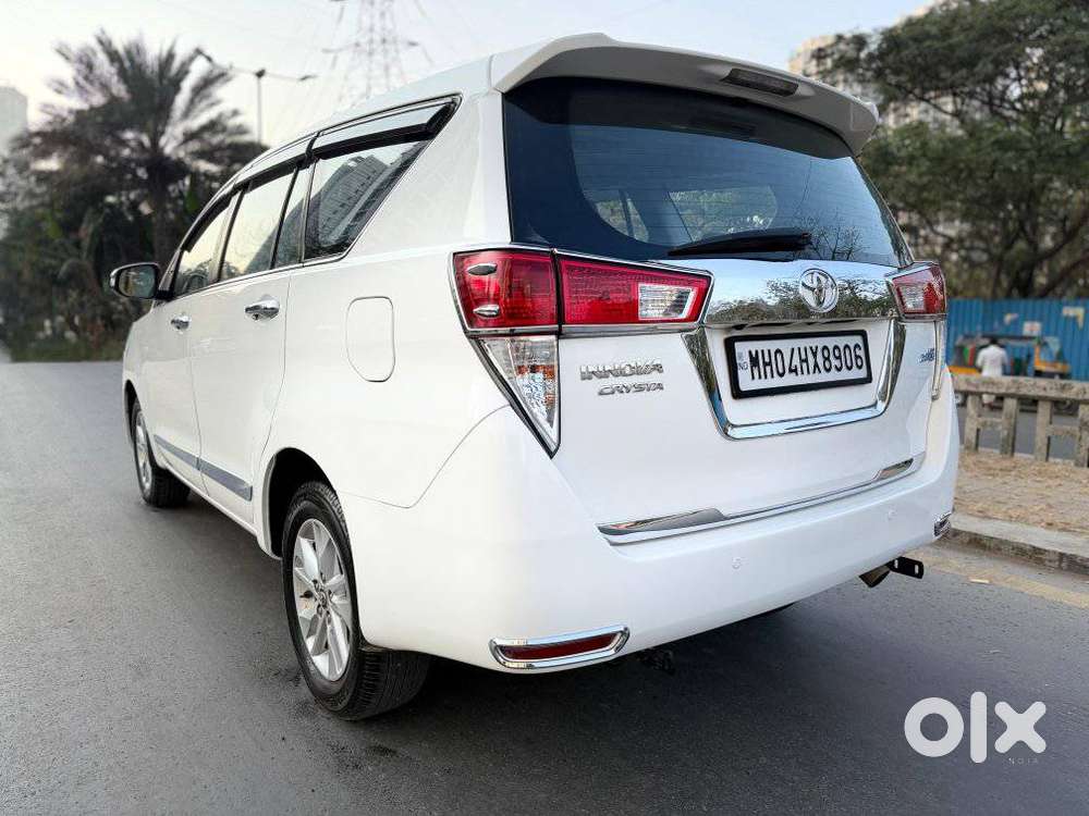 Toyota Innova Crysta 2.8z Automatic, 2017, Diesel