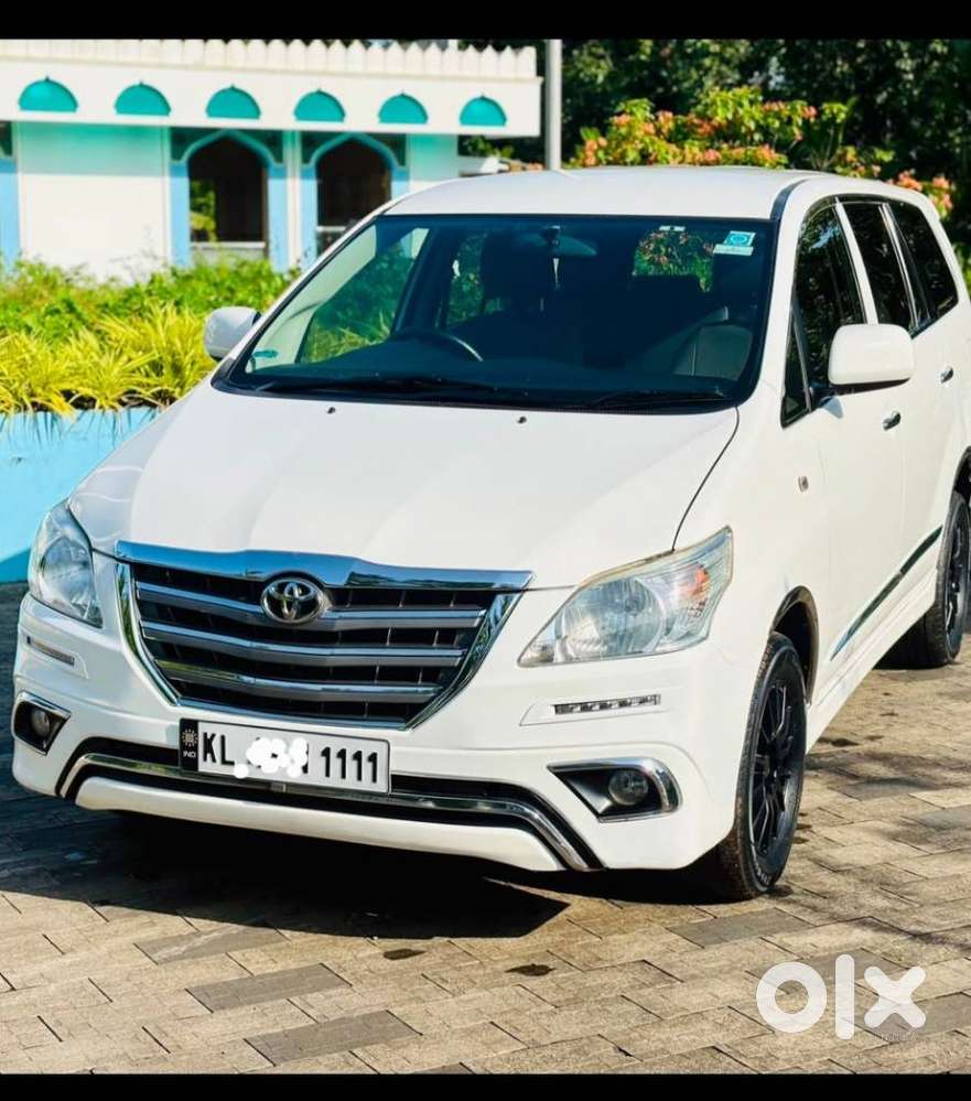 Toyota Innova 2.0 Gx 8 Seater, 2016, Diesel