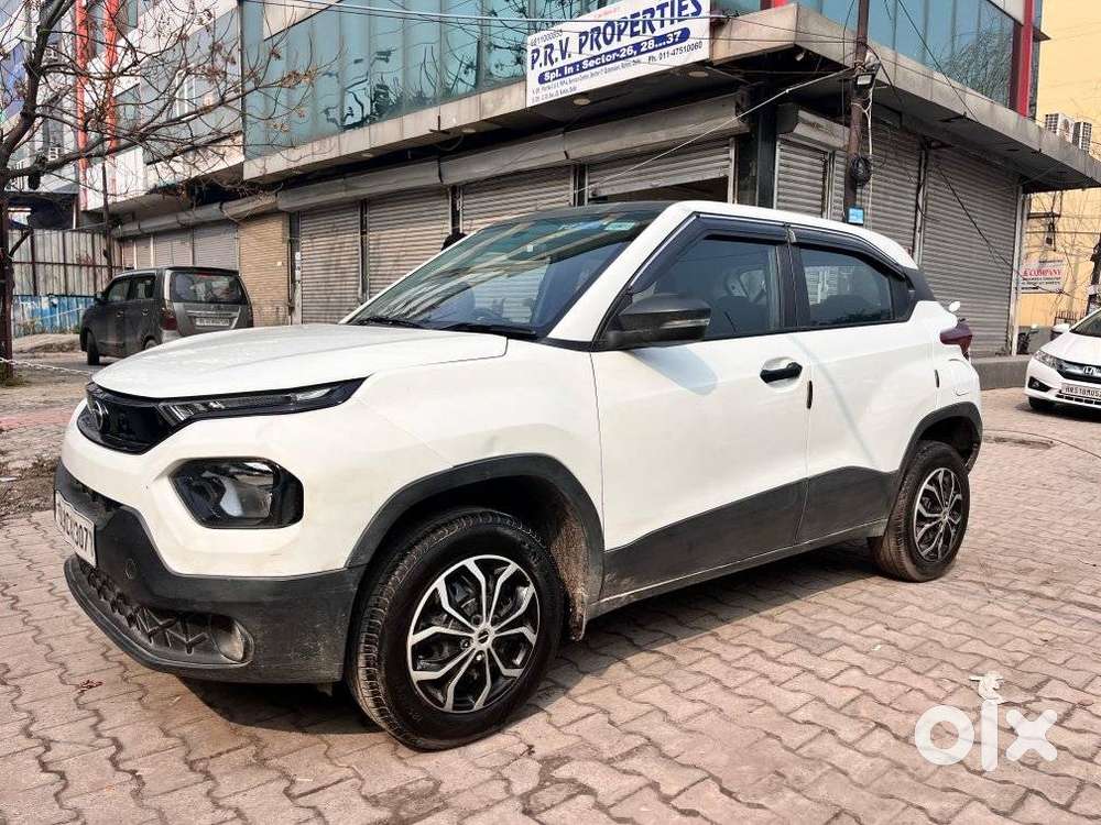 Tata Punch Pure, 2022, Petrol