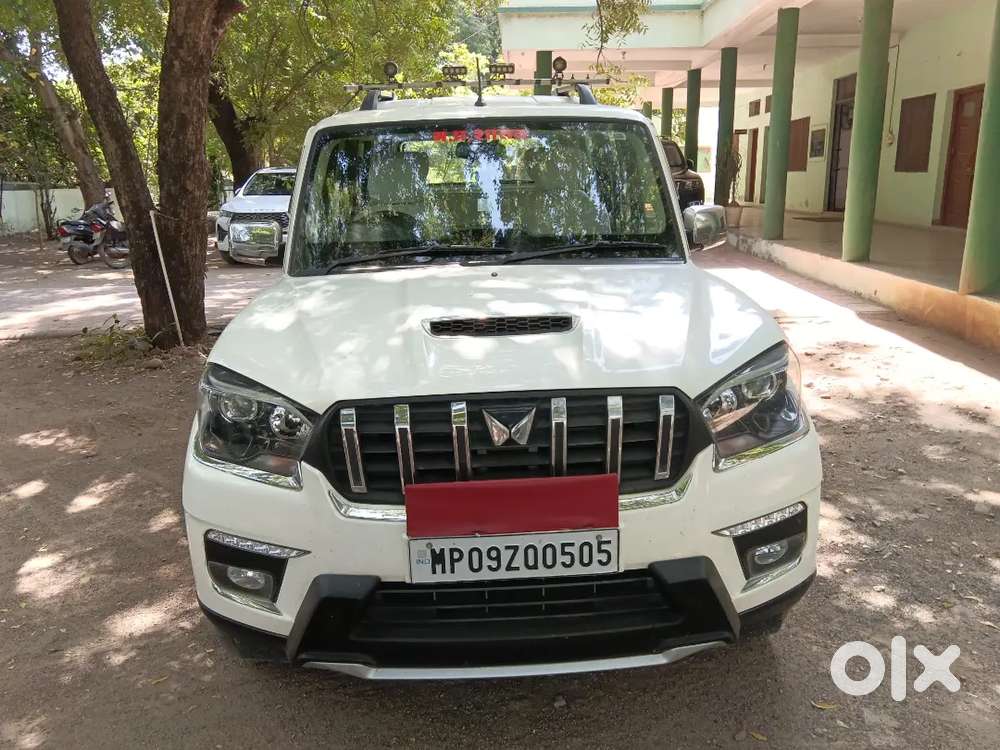 Mahindra Scorpio Classic 2023