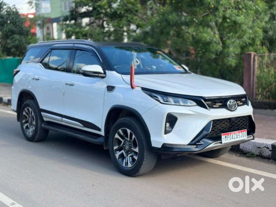 Toyota Fortuner Legender 4x2 At 2.8, 2024, Diesel