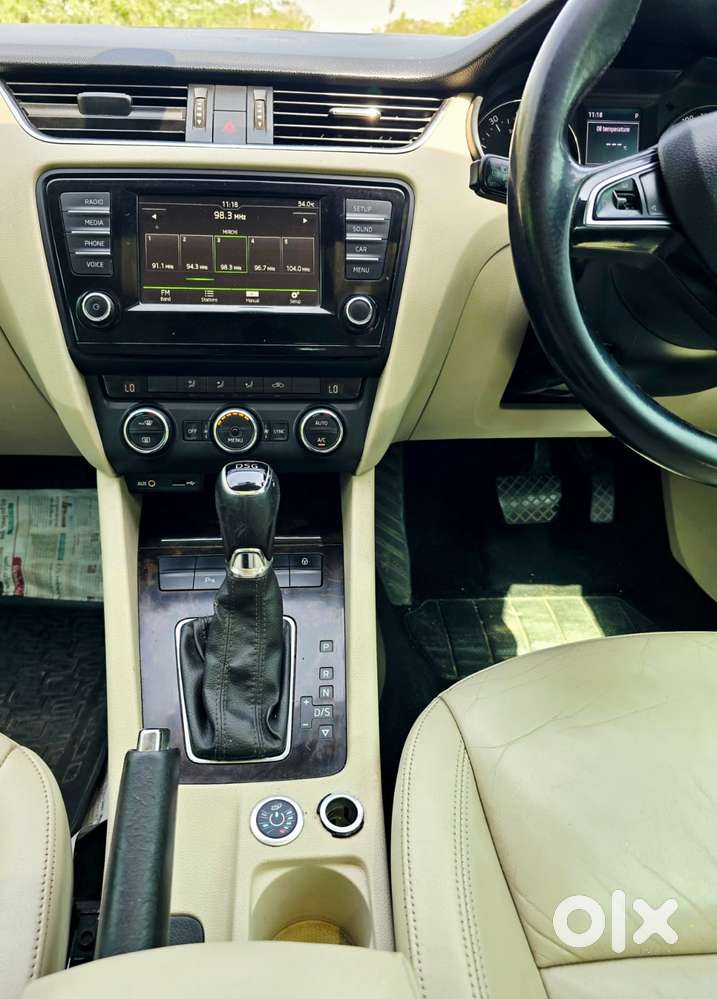 Skoda Octavia 1.8 Tsi At Style, 2017, Petrol